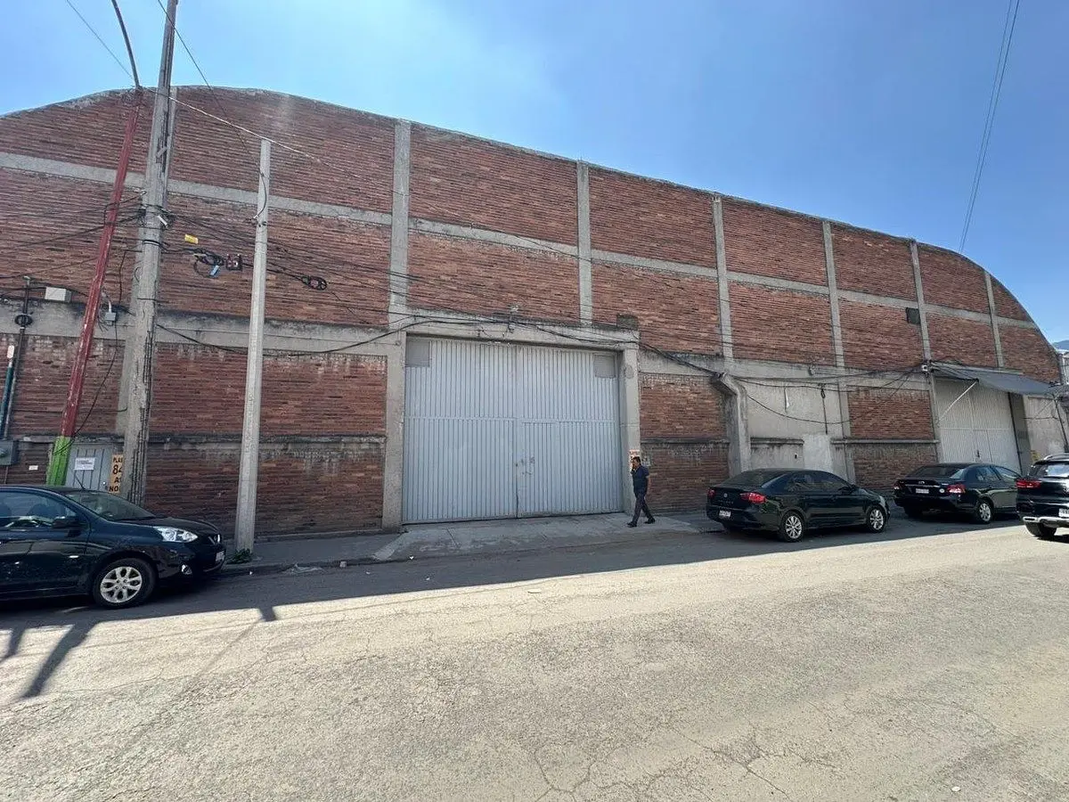 Bodega Industrial en Renta en Naucalpan — foto 2