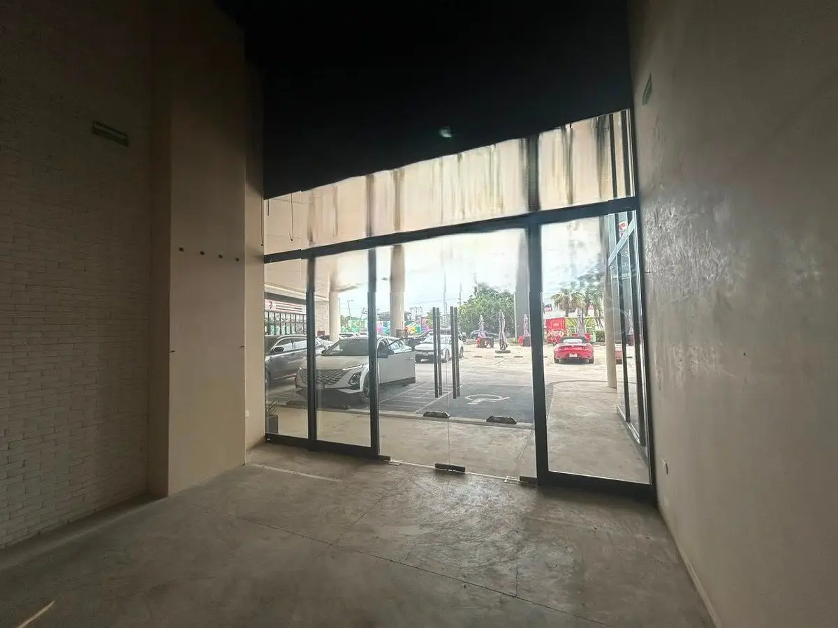 Local Comercial en Renta en Cancun — foto 2