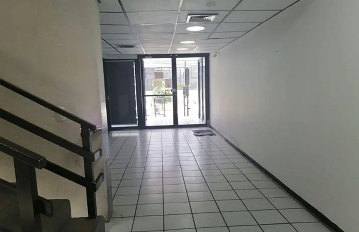 Local Comercial en Venta en Guadalajara — foto 4