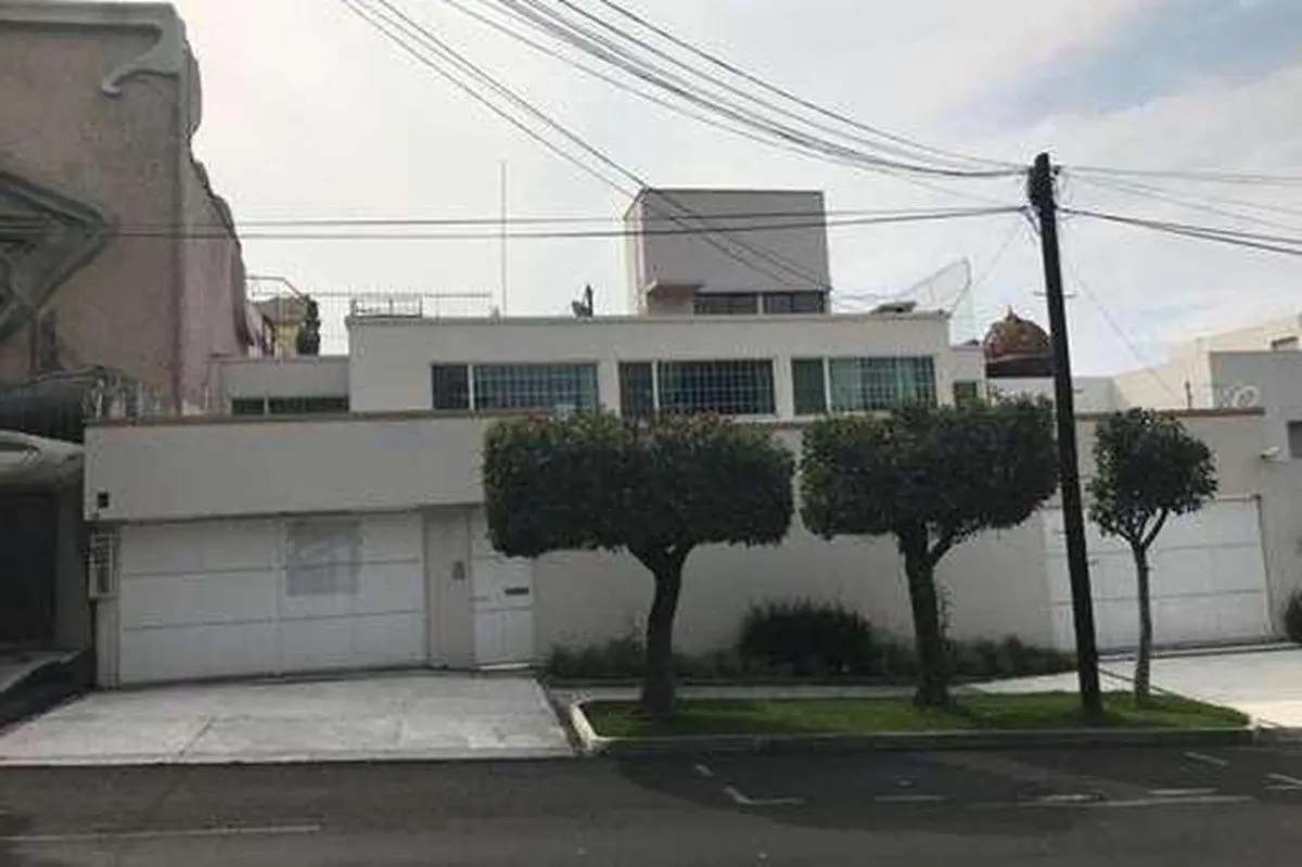 Casa en Venta o Renta en Lomas de Chapultepec