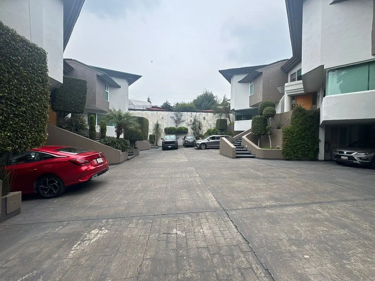 Casa en Venta en Lomas de Tecamachalco
