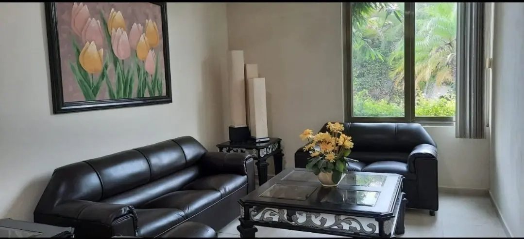 Bonito Townhouse Amueblado 2 recamaras cholul — foto 2