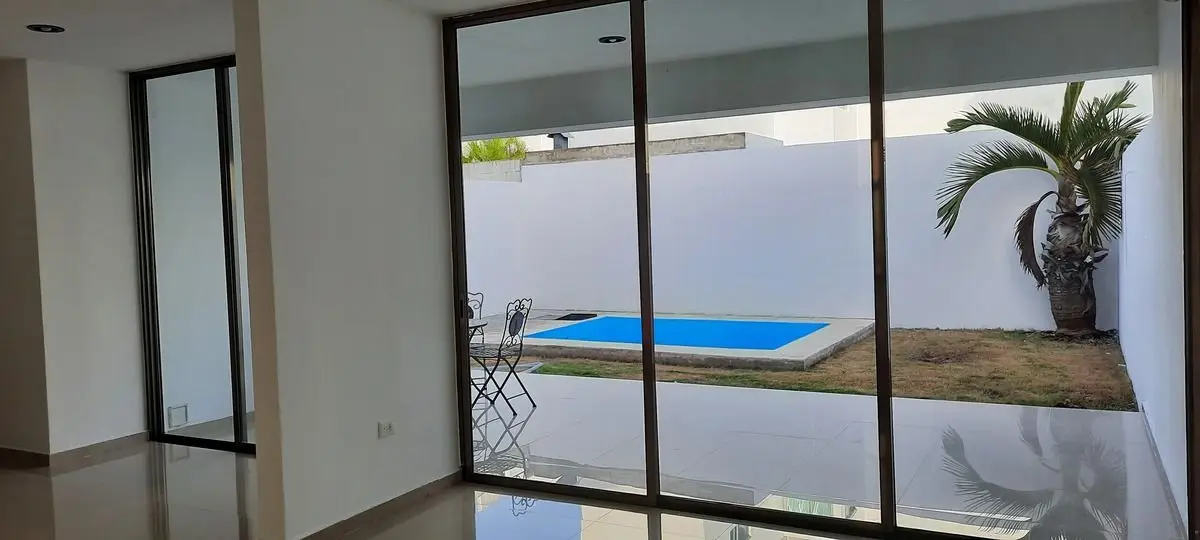 Casa en renta 3 recamaras Altabrisa con piscina — foto 3