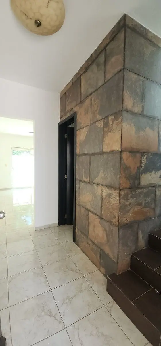 Casa en venta en la ceiba 3 recamaras piscina — foto 2