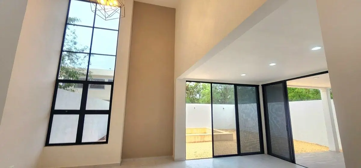 Renta casa 3 Recamaras con piscina Cholul Kinish