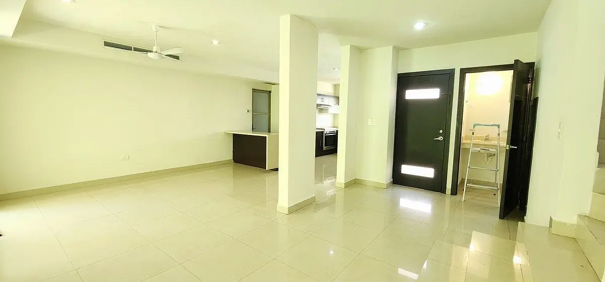 Renta casa 3 Recamaras en Altabrisa sin Muebles — foto 6