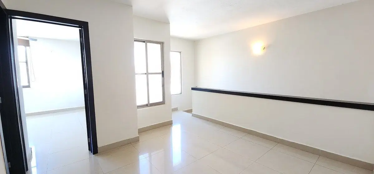Renta casa 3 Recamaras en Altabrisa sin Muebles — foto 7