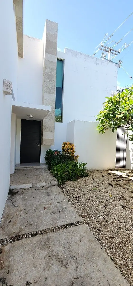 Renta casa 3 Recamaras Montes de Amé — foto 4
