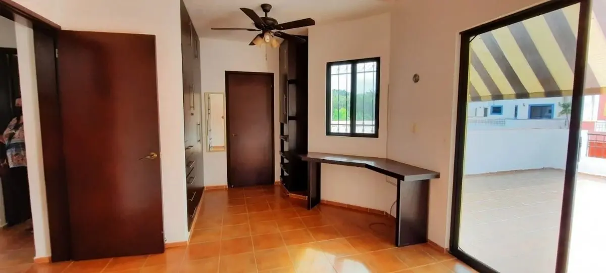 Renta casa con alberca 3 recamaras gran santa fe — foto 4