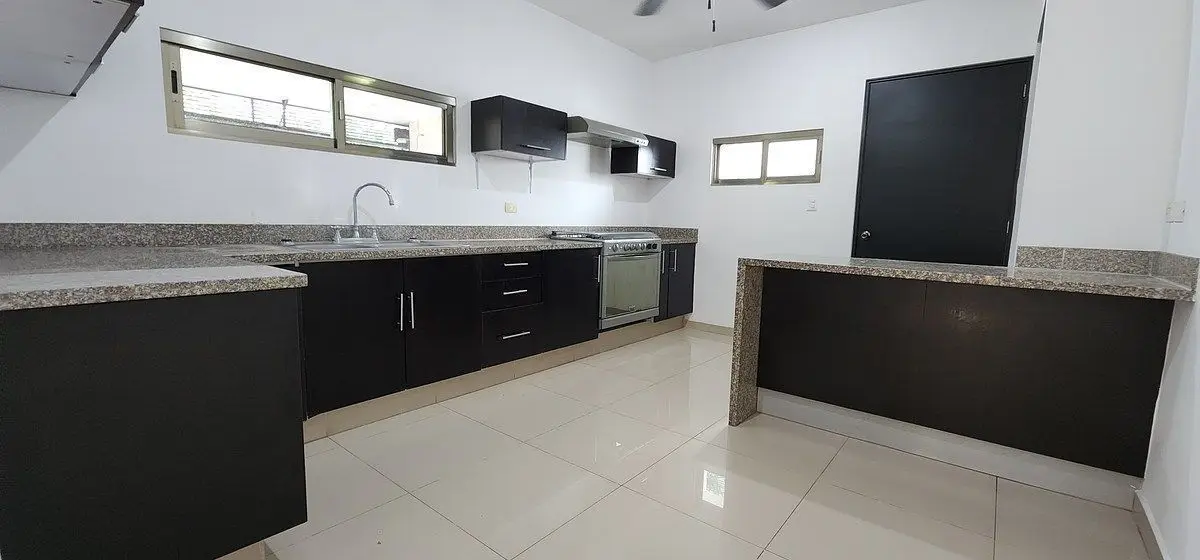 Renta casa En Montes de Amé 3 Recamaras con piscina — foto 6