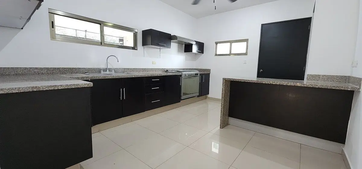 Renta casa En Montes de Amé 3 Recamaras con piscina — foto 6