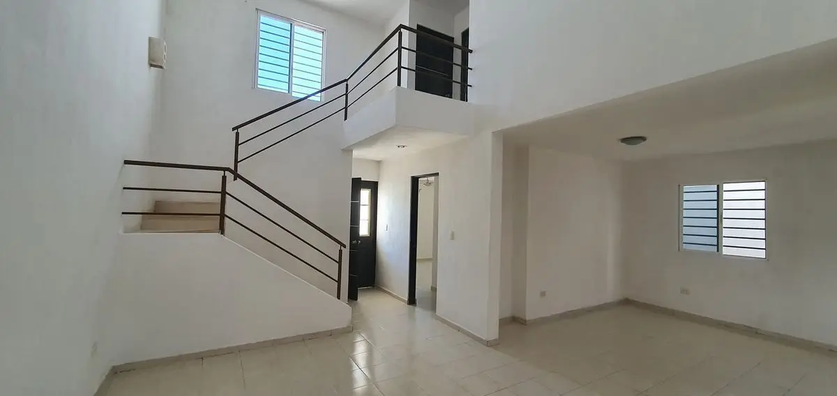 Renta casa sin amueblar 3 recamaras en Real Montejo — foto 4
