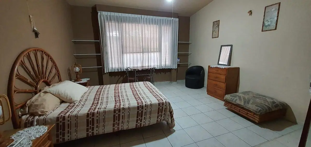 Renta cuarto Con baño cerca 60 Norte