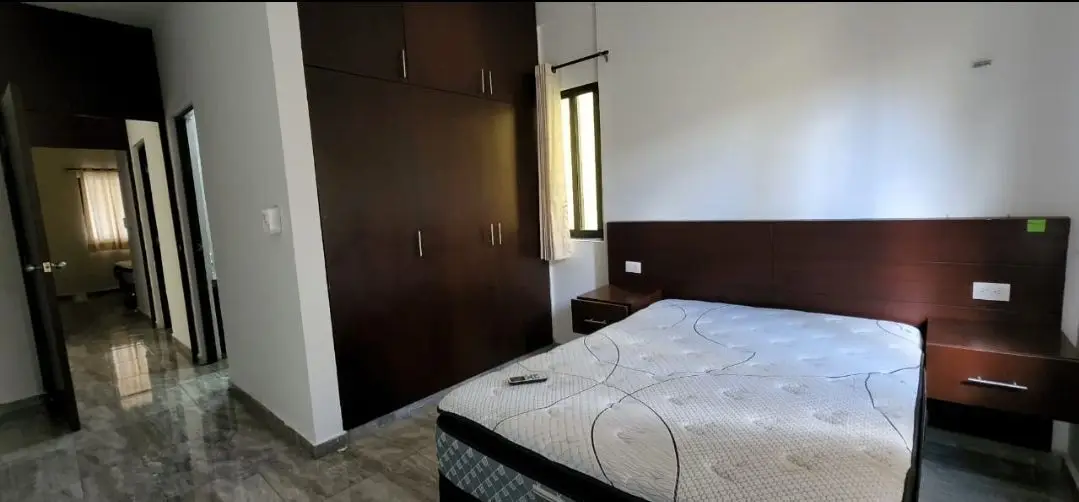 Renta departamento amueblado 2 recámaras campestre — foto 4