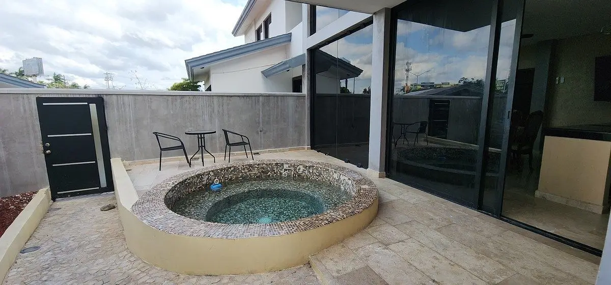 Renta Departamento Amueblado con jacuzy Campestre — foto 4