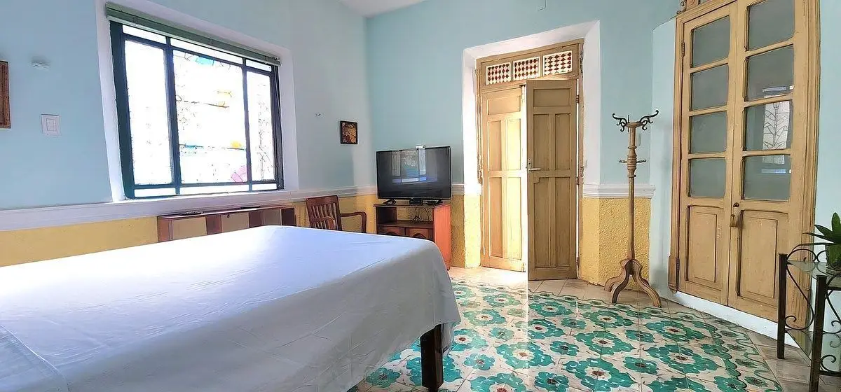 Renta departamento amueblado una recámara cerca paseo Montejo — foto 5
