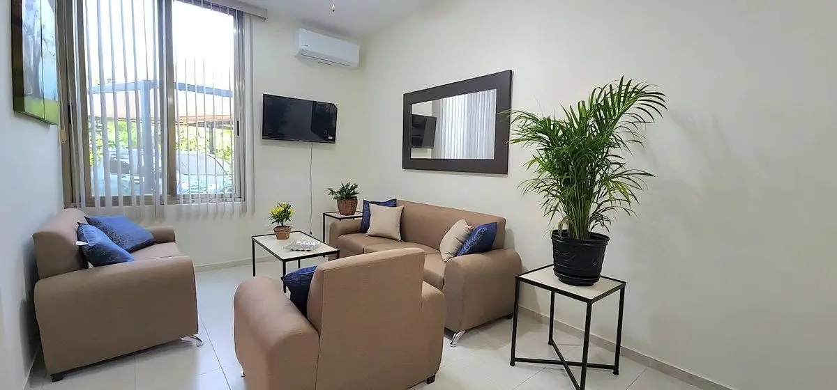 Renta Townhouse amueblado 2 Recamaras Cholul