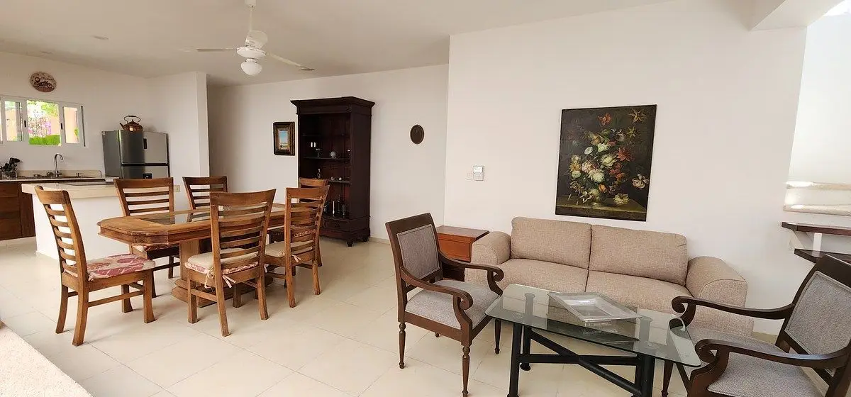 Renta Townhouse amueblado 2 Recamaras Sodzil Norte — foto 3
