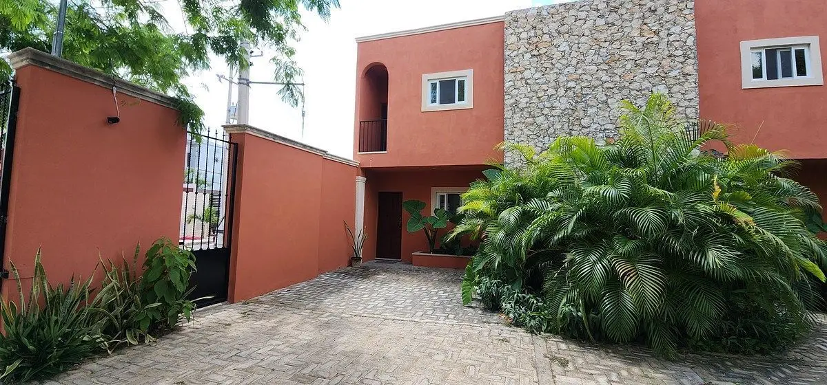Renta Townhouse amueblado 2 Recamaras Sodzil Norte — foto 4