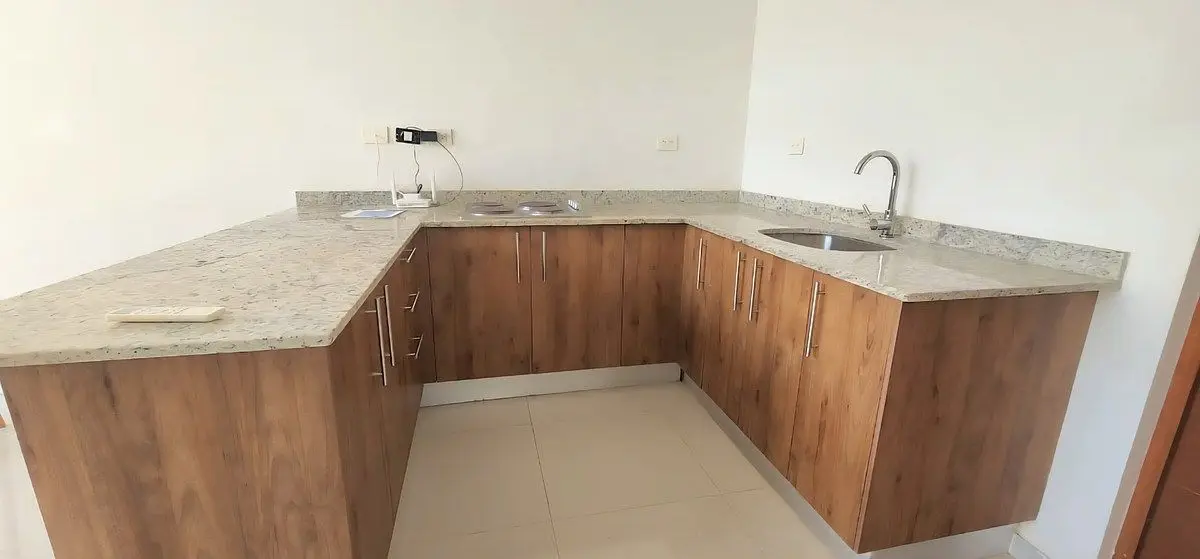 Renta Townhouse sin muebles con paneles solares — foto 6