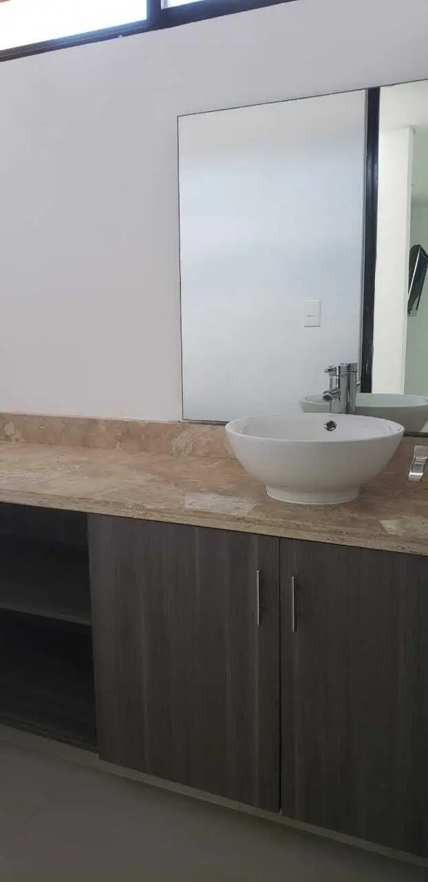 Rentq townhouse 2 recamaras 2 baños semi amueblado San Ramón norte — foto 6