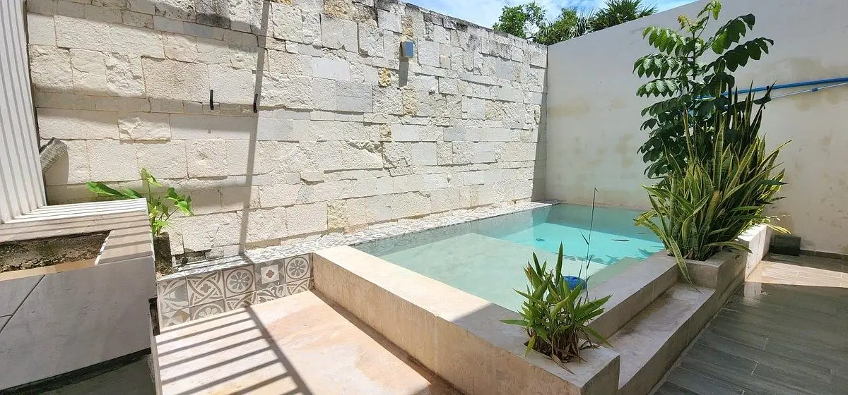 Venta Casa Completamente Amueblada en Las Americas I con piscina — foto 3