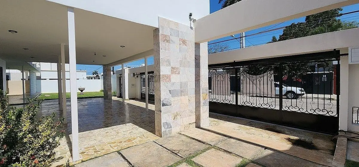 Venta de Casa Residencial en Campestre c/Paneles Solares — foto 3