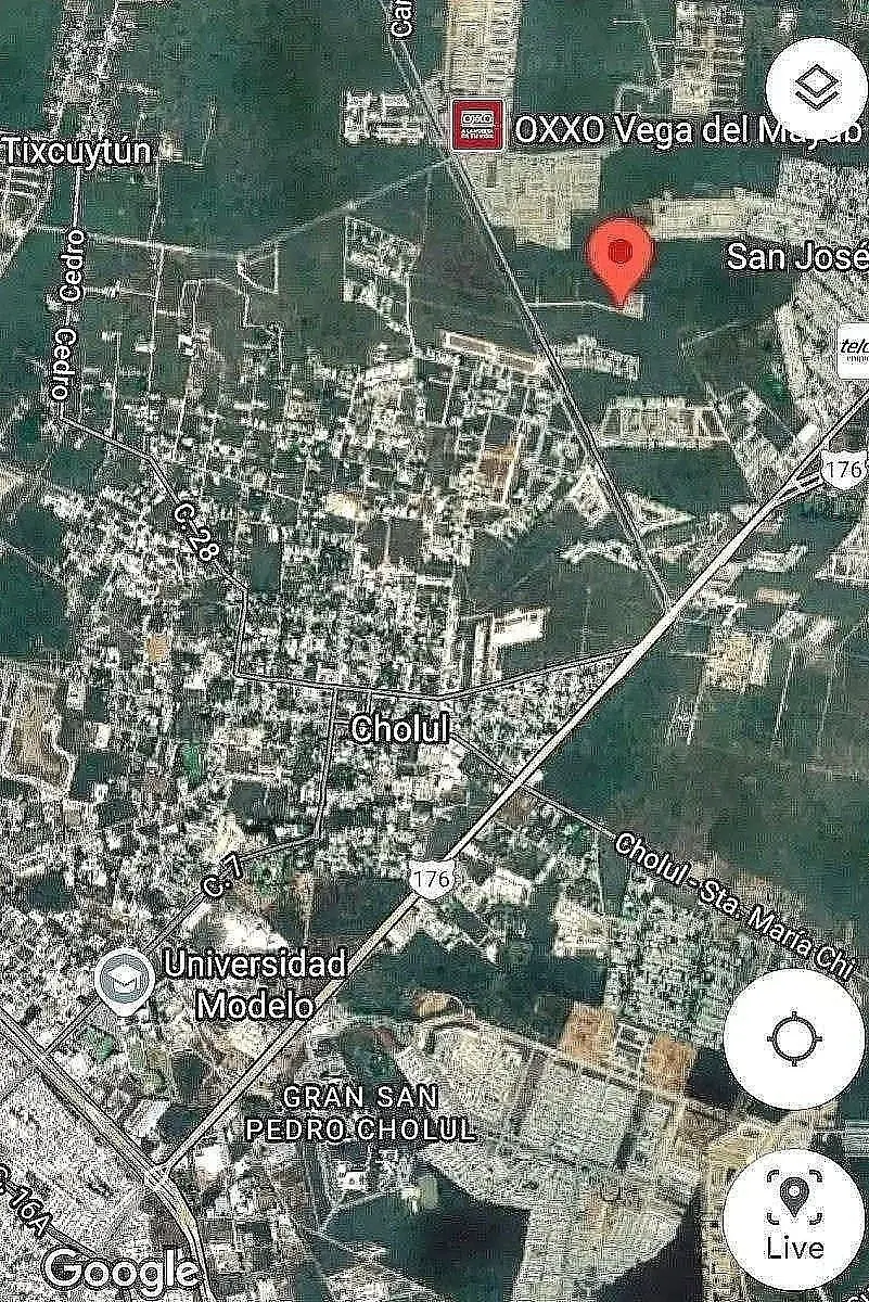 Venta Terreno de 8,000 mts2 cerca priv. Oviedo — foto 3