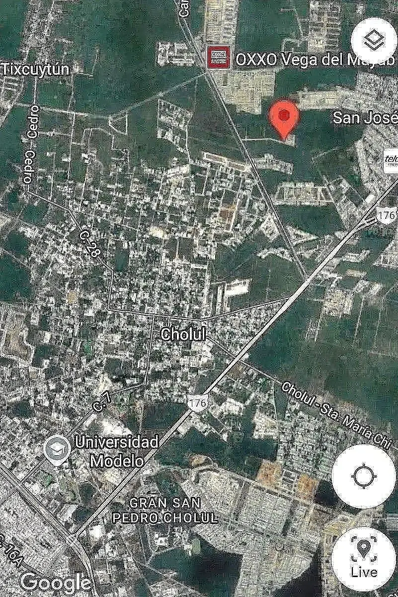 Venta Terreno de 8,000 mts2 cerca priv. Oviedo — foto 3