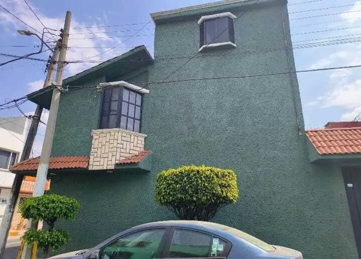 Casa en La Rivera, Tlalnepantla