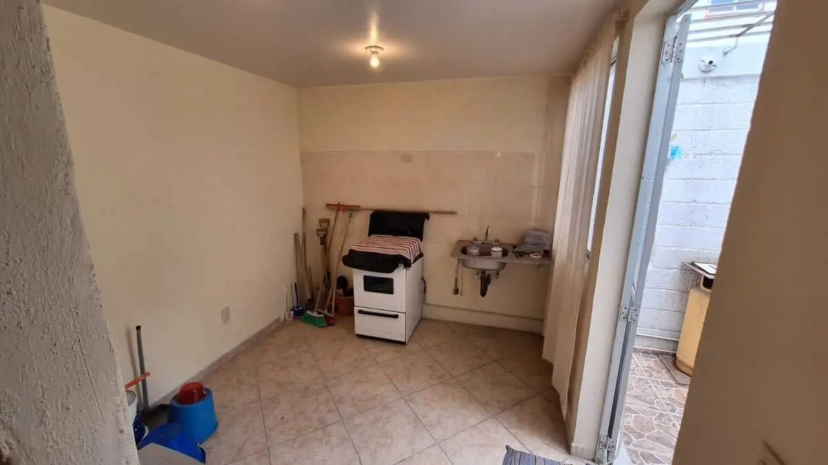 Casa en Col-Fracc. Paseos de Satín, Toluca — foto 5