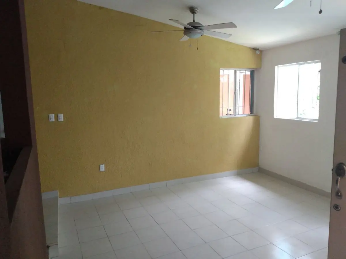 Se renta amplia casa de una planta en Col El Mirador de Tuxtla Gtz — foto 4