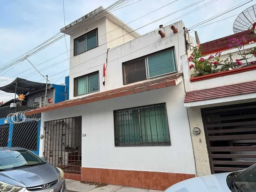 Se vende casa en Fracc. La Salle de Tuxtla Gutiérrez