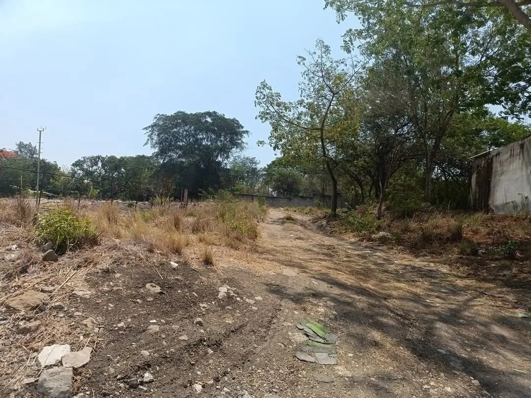 Se vende terreno con construcción — foto 2
