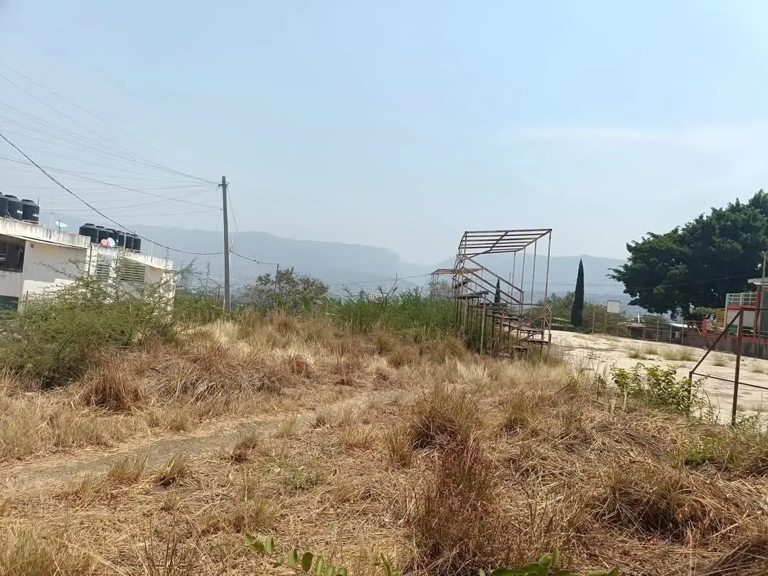 Se vende terreno con construcción — foto 5