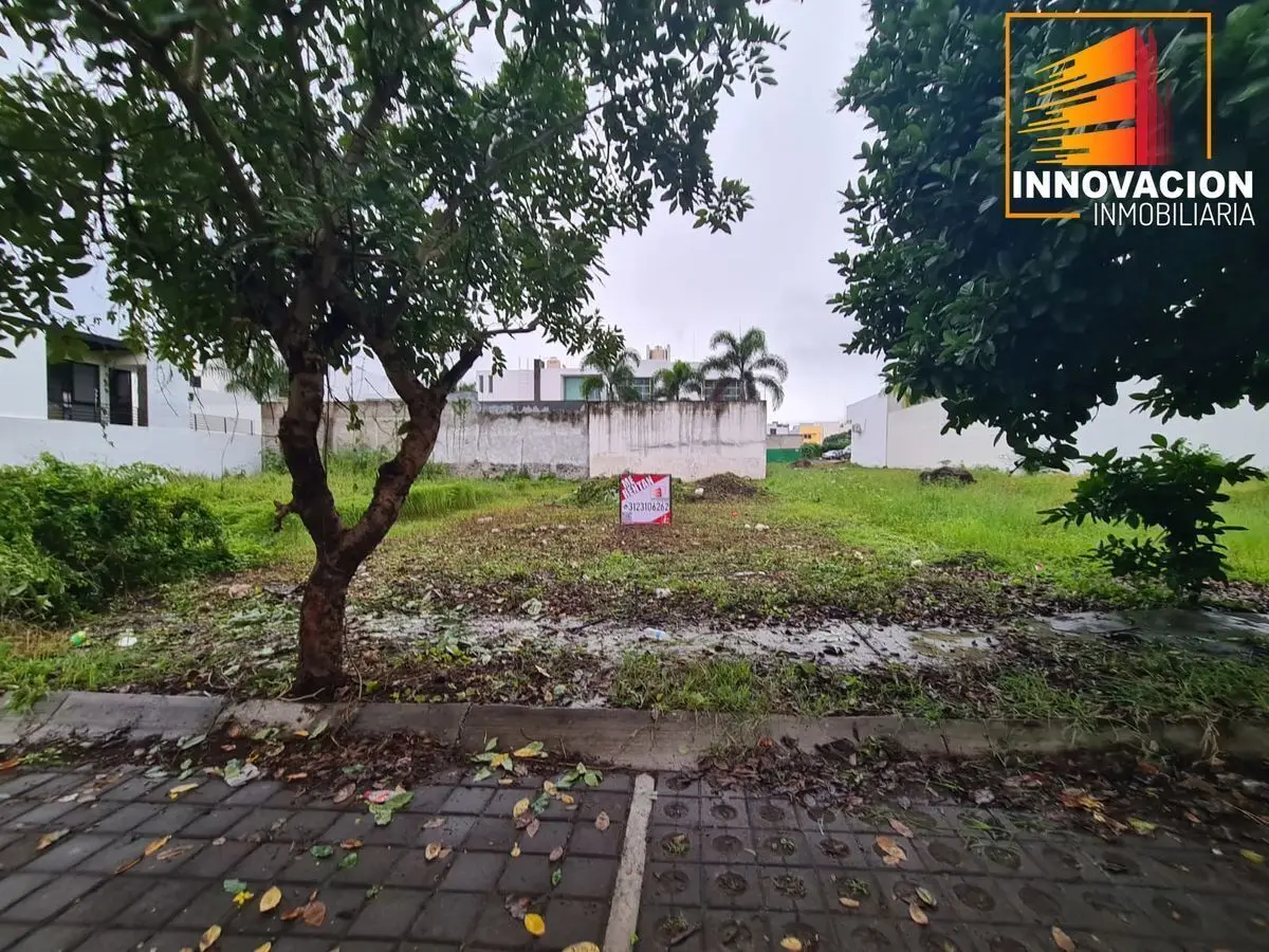 Se Renta Terreno Frente a la Internacional, Norte de Colima, Todos los Se — foto 5