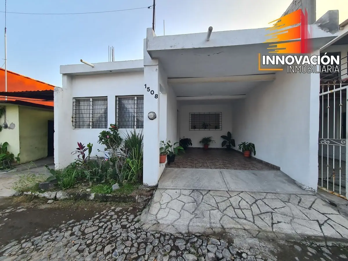 Se Vende Casa de 1 Nivel en Colonia el Paraiso al Oriente de Colima,