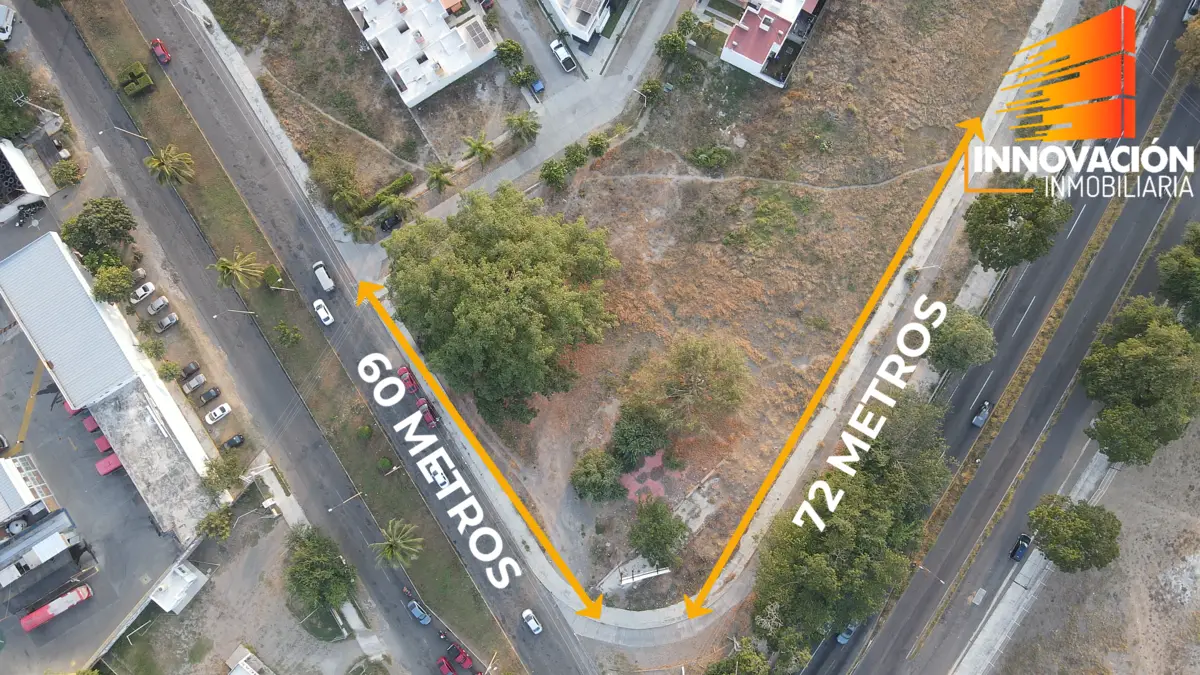 Se Renta Terreno Comercial Cr (Comercial y Servicios Regionales) de 4,770 M2 en — foto 2