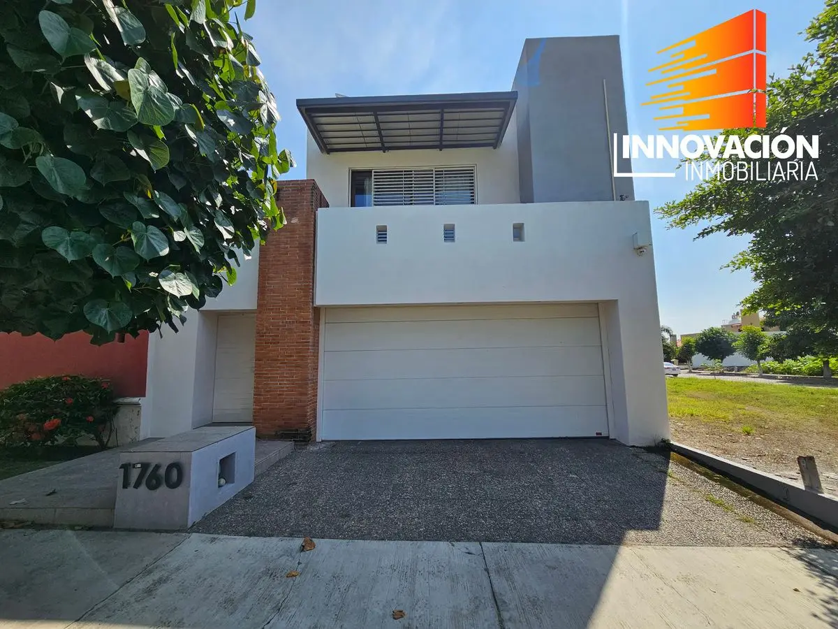 Se Vende Casa Amplia, Zona Norte de Colima , 3 Recamaras en Colima — foto 2