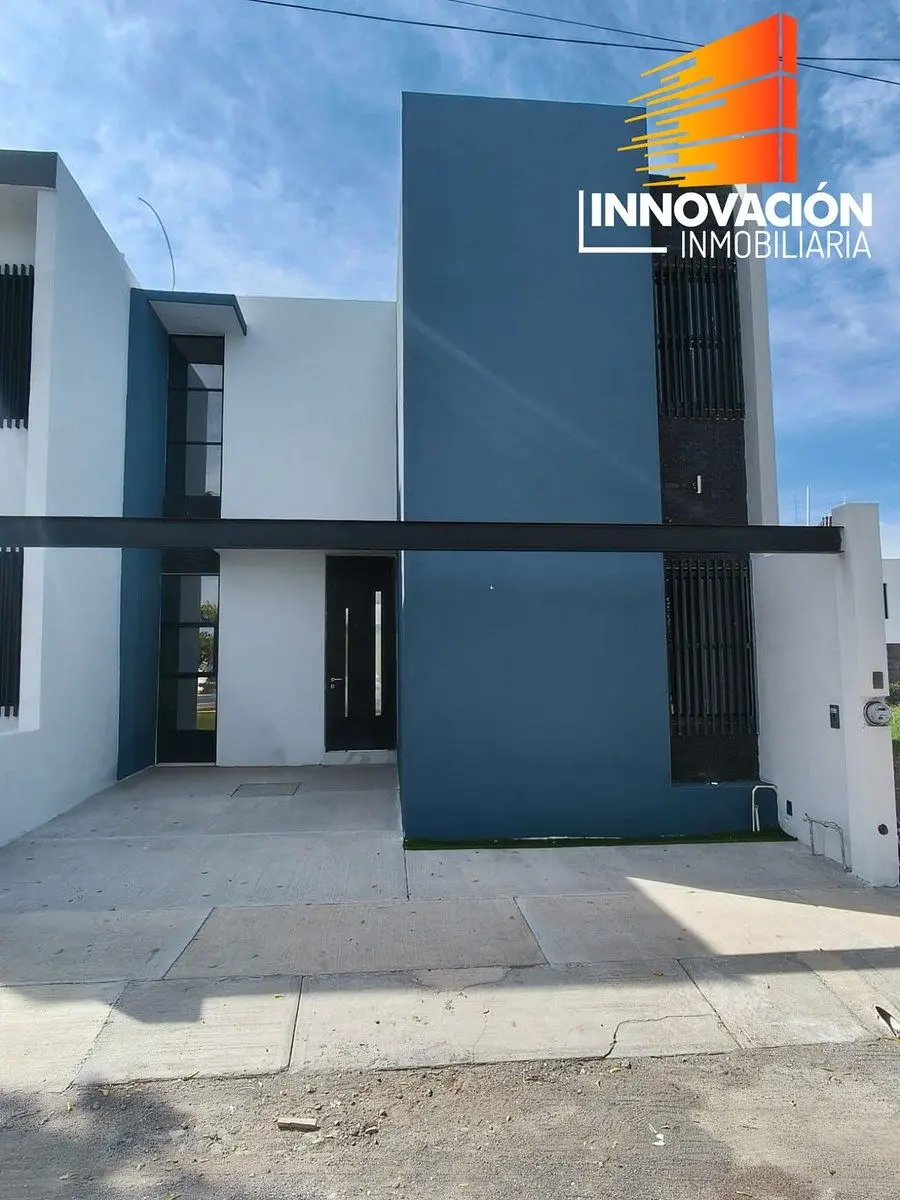 Se Vende Moderna Casa Semiresidencial en Villa Diamantes, Villa de Álvarez, Col