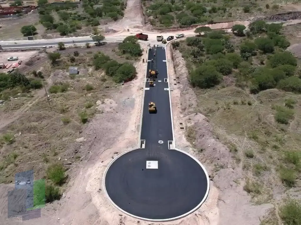 Terreno en venta en Juriquilla, con uso de suelo comercial y de servicios — foto 6