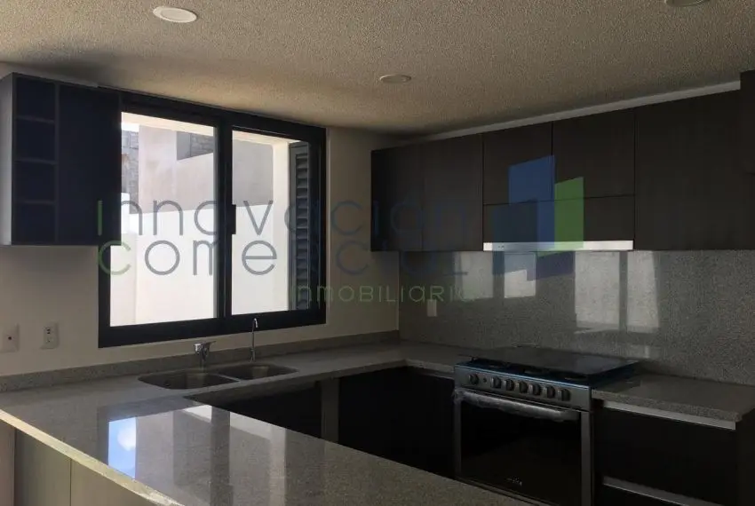Altos Juriquilla, casa nueva en renta con jardín y áreas comunes — foto 4