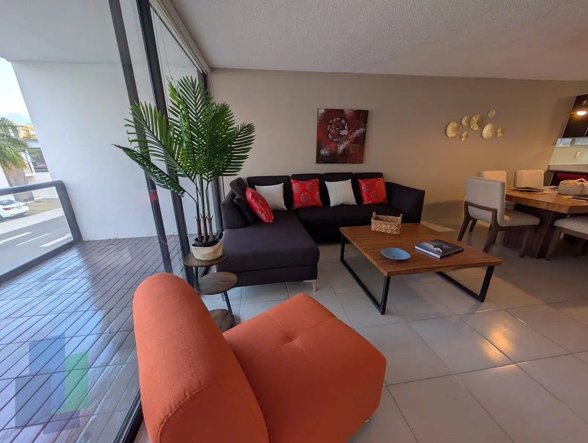 Juriquilla Santa Fe, en renta amueblada de dos habitaciones con baño. — foto 3