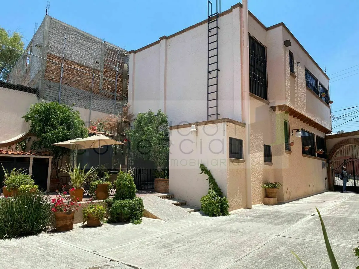 Casa de huéspedes en venta, ideal para inversionistas, Juriquilla — foto 2