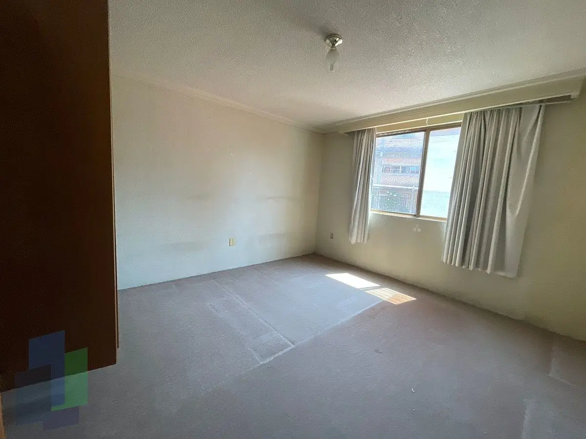 Casa en venta zona los Arcos y Loma Dorada muy amplia,. — foto 6