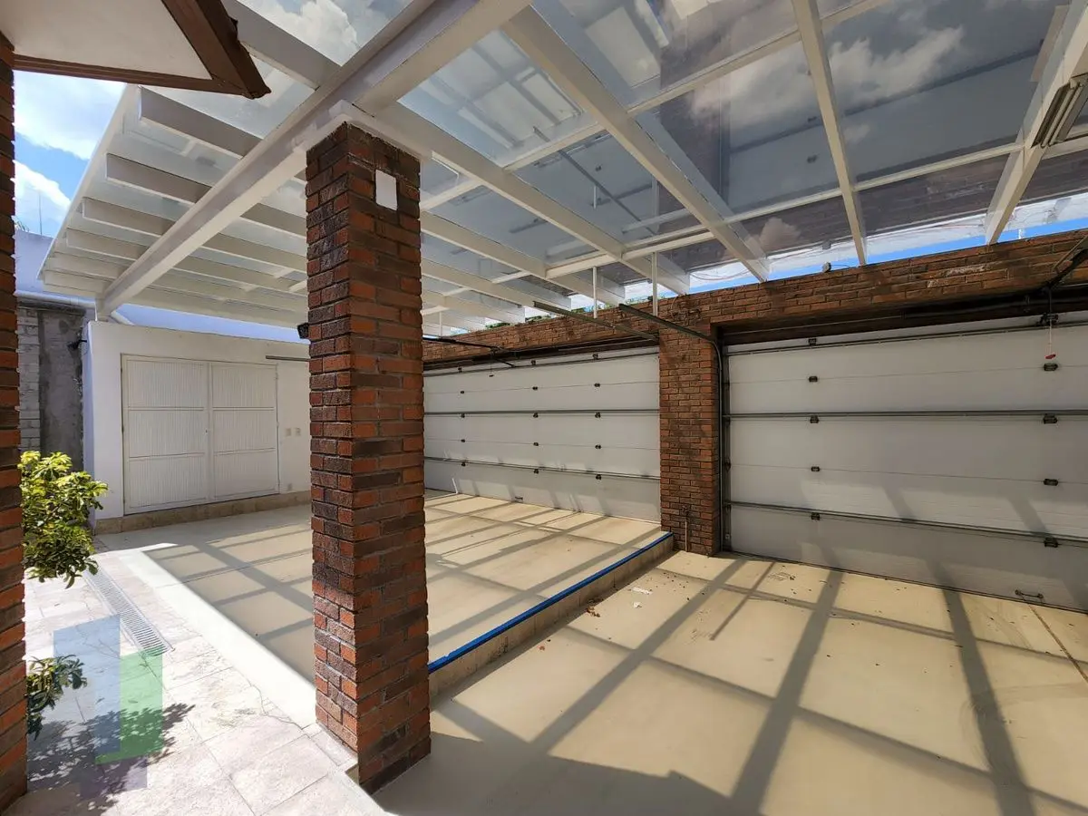 Casa Venta en La Cañada Juriquilla de un nivel y 5 recámaras. — foto 3