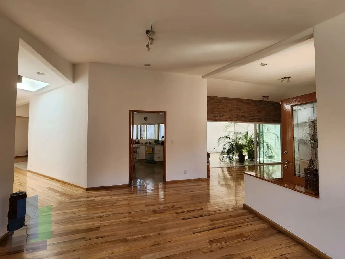 Casa Venta en La Cañada Juriquilla de un nivel y 5 recámaras. — foto 4