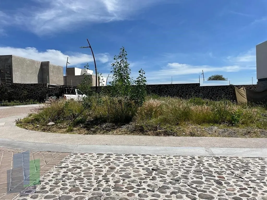 Terreno en venta en Lomas del Campanario exclusiva privada,. — foto 3