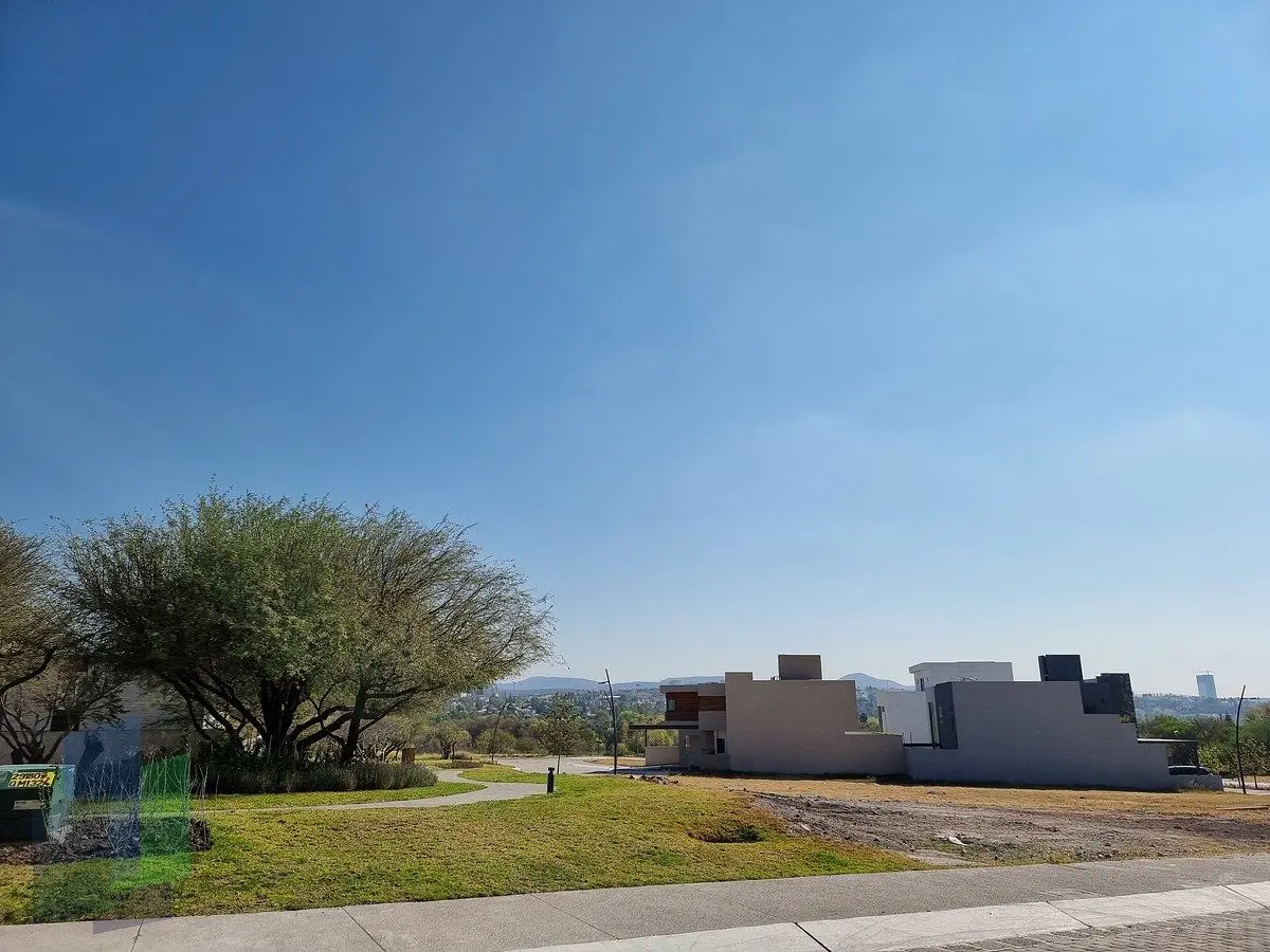 Terrenos en Lago Juriquilla con unos jardines excepcionales — foto 4
