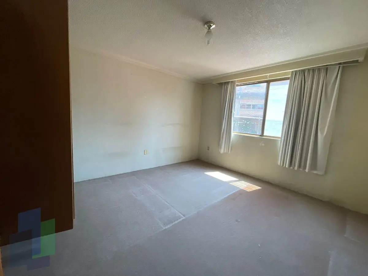 Casa en venta zona los Arcos y Loma Dorada muy amplia — foto 5